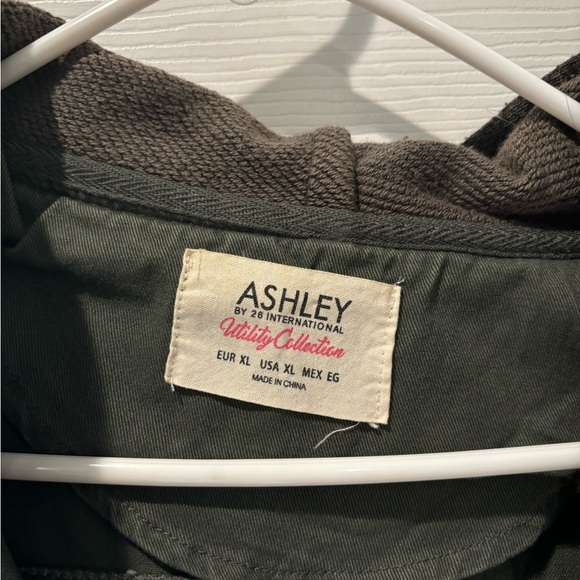 Ashley Utility Jacket - Picture 3 of 4